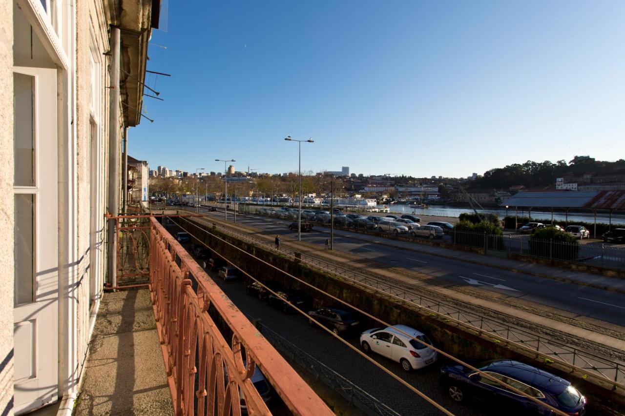 Aposentus - Riverside Miragaia Apartman Porto Kültér fotó